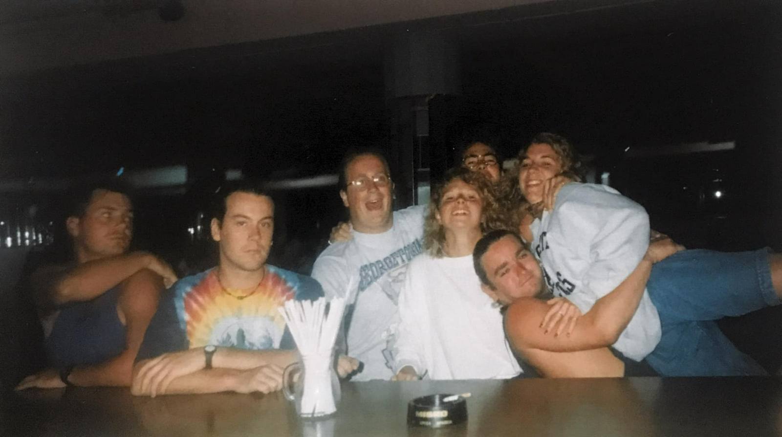 Pool party · '90s
